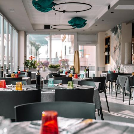 Hotel Rolly Riva Zewnętrze zdjęcie