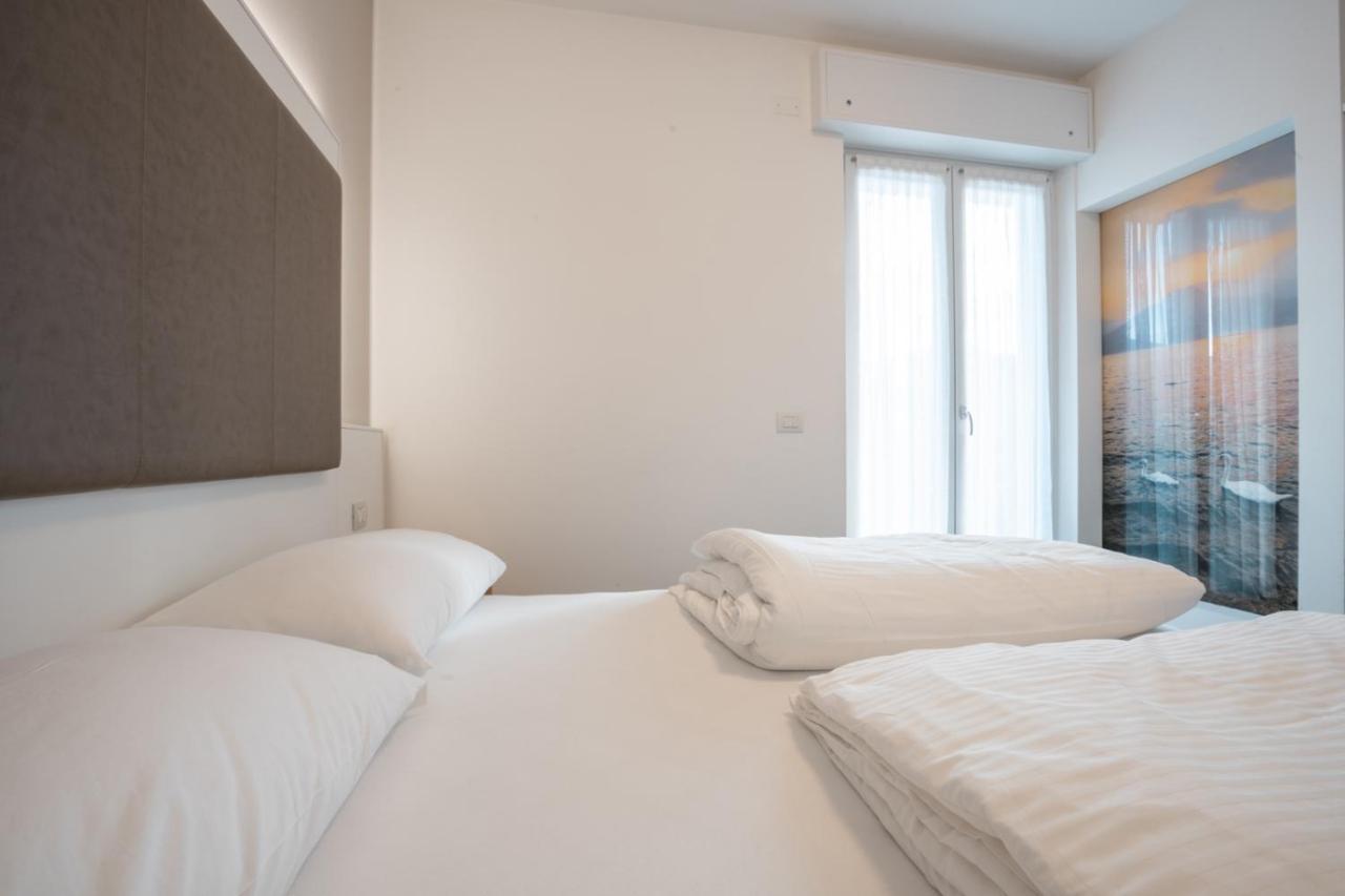 Hotel Rolly Riva Zewnętrze zdjęcie
