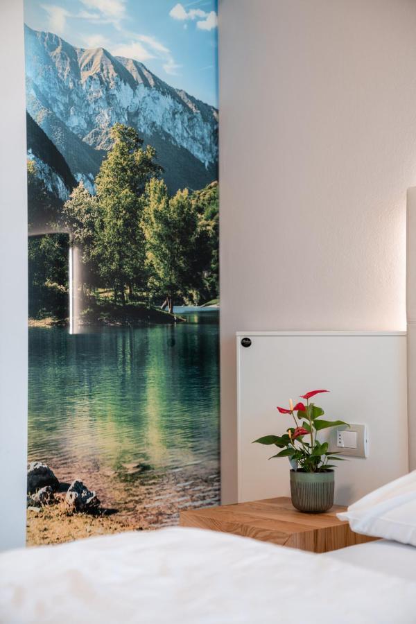 Hotel Rolly Riva Zewnętrze zdjęcie